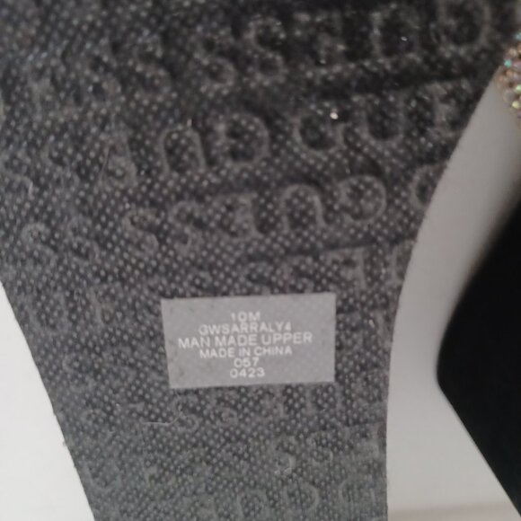 GUESS SARRALY WEDGE FLIP FLOPS WOMEN SIZE 10M BLACK w/GOLD SILVER RHINESTONES - Picture 8 of 8